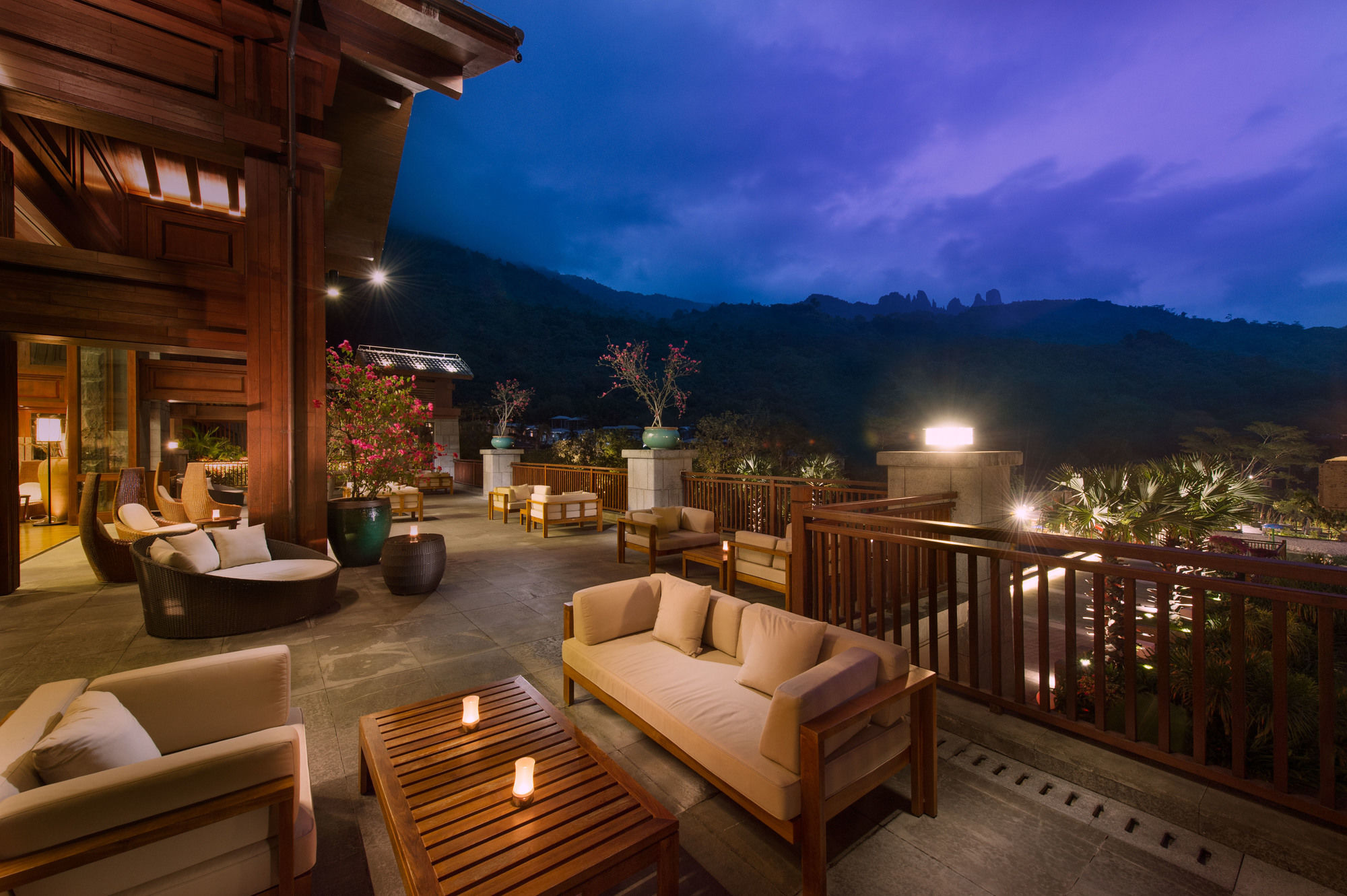 Baoting Doubletree Resort By Hilton Hotel Hainan - Qixianling Hot Spring מראה חיצוני תמונה