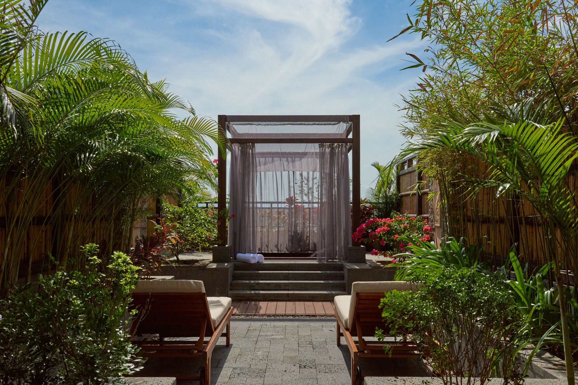 Baoting Doubletree Resort By Hilton Hotel Hainan - Qixianling Hot Spring מראה חיצוני תמונה