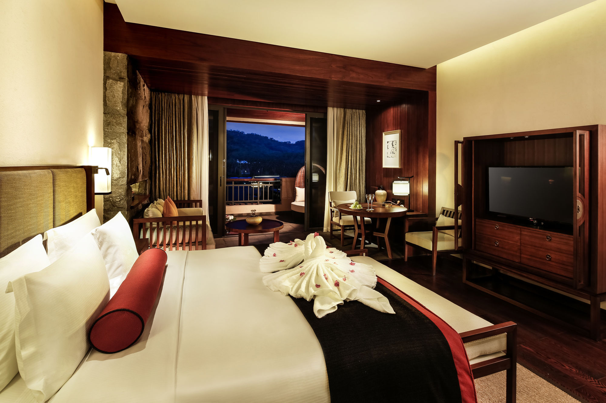 Baoting Doubletree Resort By Hilton Hotel Hainan - Qixianling Hot Spring מראה חיצוני תמונה